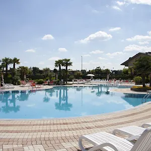 Lauri & Faggi Aparthotel