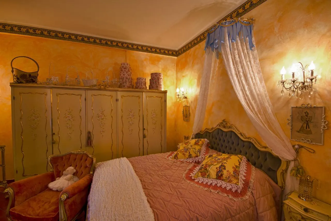 B&B La Maison degli Angeli Desenzano del Garda Frühstückspension