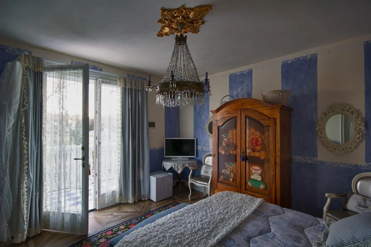B&B La Maison degli Angeli Desenzano del Garda Frühstückspension